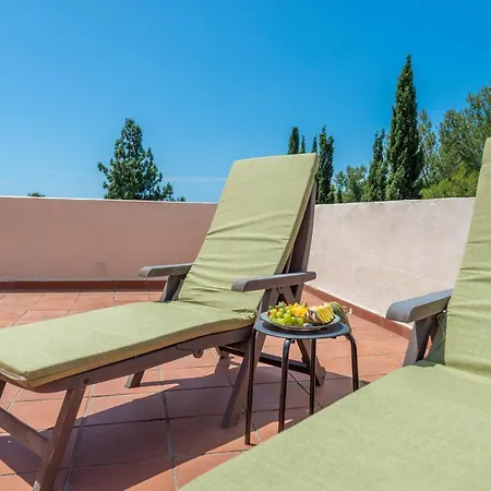 Modern And Spacious 2 Bdrm Penthouse - 3 Pools And Sea Views Apartment *