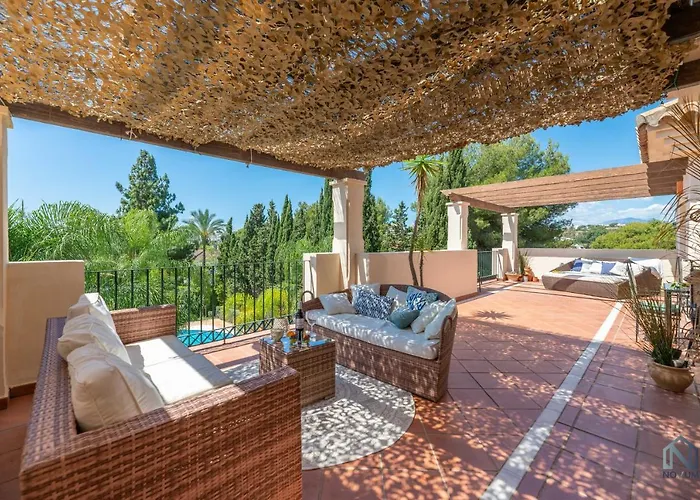 Modern And Spacious 2 Bdrm Penthouse - 3 Pools And Sea Views * ماربيا