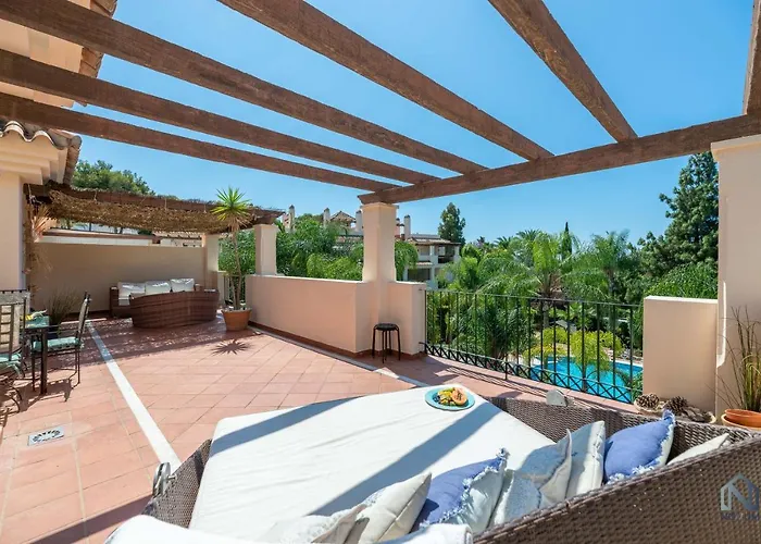 Modern And Spacious 2 Bdrm Penthouse - 3 Pools And Sea Views شقة *