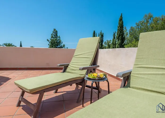 Modern And Spacious 2 Bdrm Penthouse - 3 Pools And Sea Views شقة *