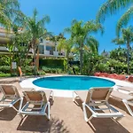 Διαμέρισμα Modern And Spacious 2 Bdrm Penthouse - 3 Pools And Sea Views *