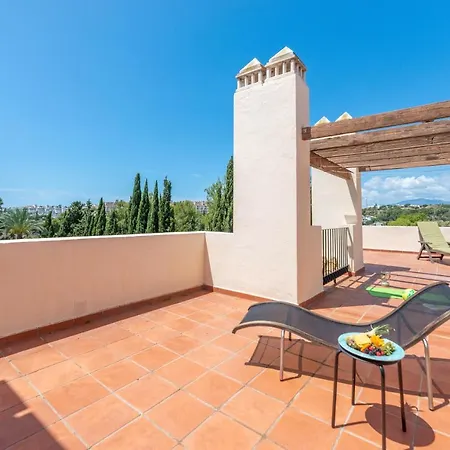 Apartament Modern And Spacious 2 Bdrm Penthouse - 3 Pools And Sea Views