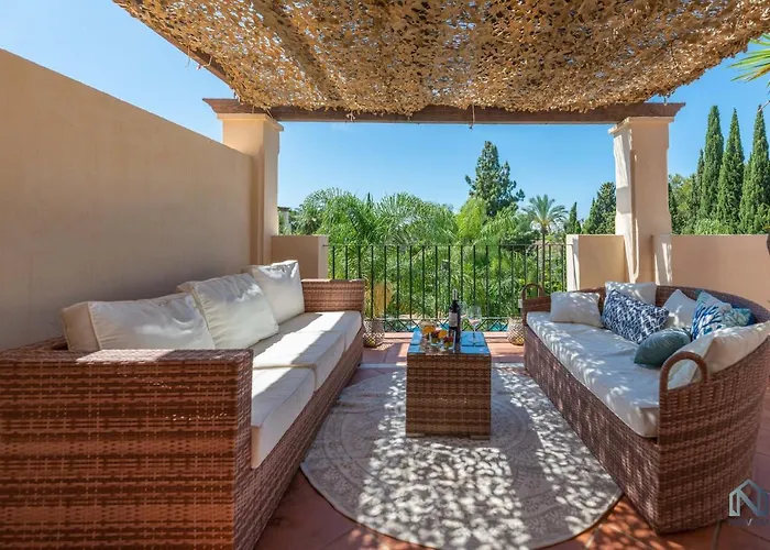 Apartament Modern And Spacious 2 Bdrm Penthouse - 3 Pools And Sea Views *