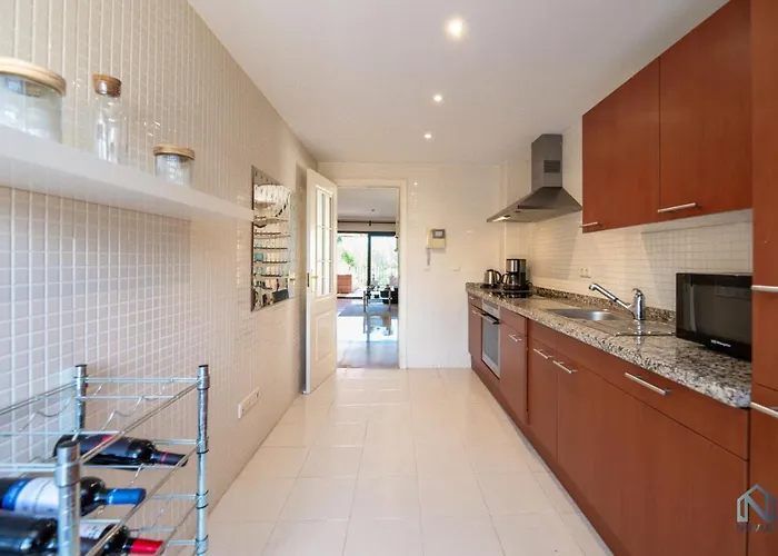 Modern And Spacious 2 Bdrm Penthouse - 3 Pools And Sea Views * Marbella