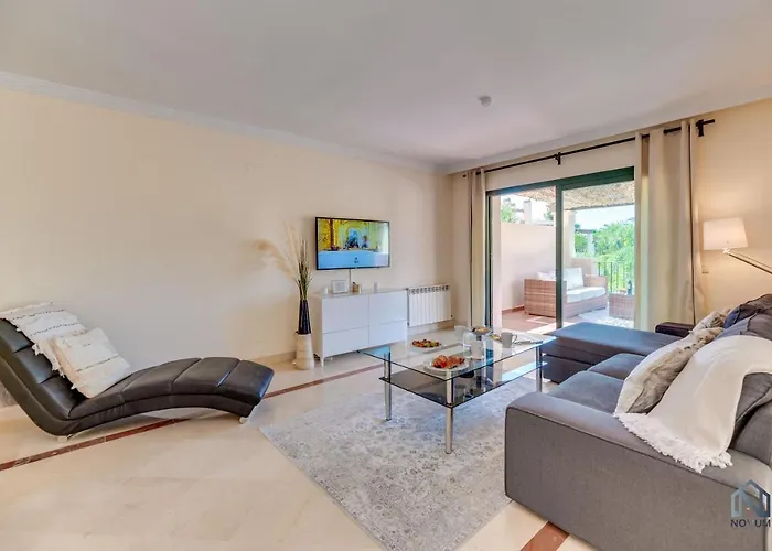 Apartament Modern And Spacious 2 Bdrm Penthouse - 3 Pools And Sea Views