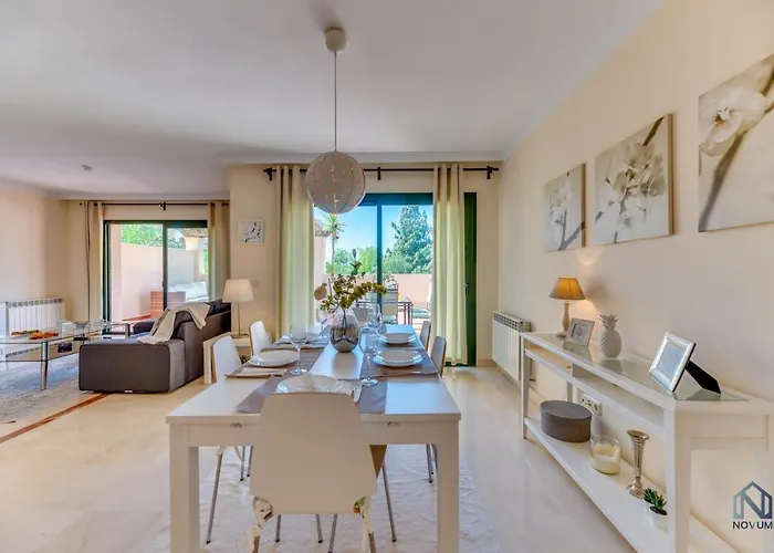 Apartament Modern And Spacious 2 Bdrm Penthouse - 3 Pools And Sea Views