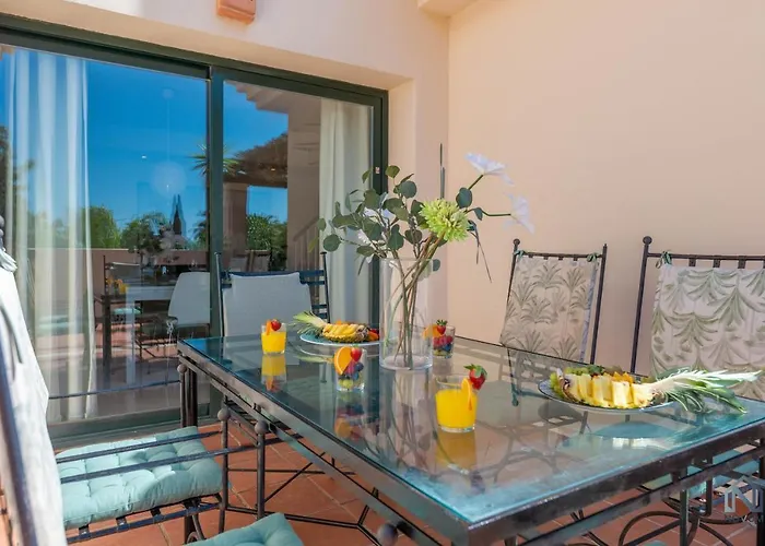 Modern And Spacious 2 Bdrm Penthouse - 3 Pools And Sea Views * Marbella